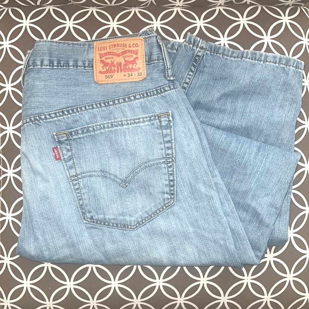 569 LEVIS Gently worn very good condition